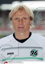 19.07.2012, Hamburg, Mannschaftsarzt Dr. <b>Bernd Brexendorf</b> Bundesliga. - t_12108-19072012154404